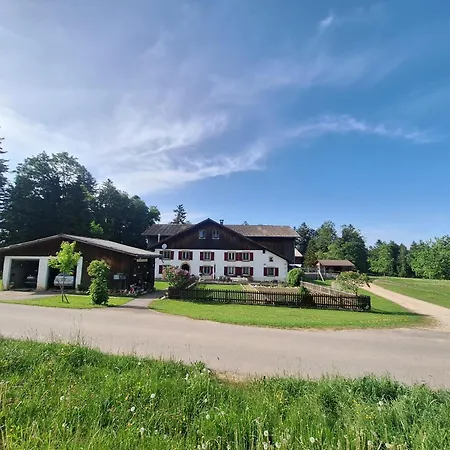 D'hotes Les Fontaines