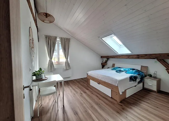Les Fontaines Bed & Breakfast